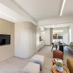 Mesogeios 4 *