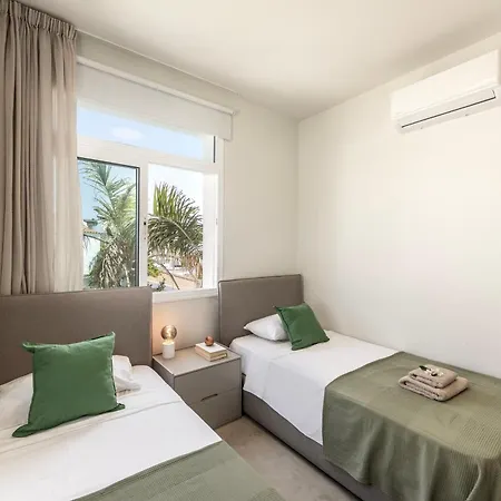 Mesogeios 4 Protaras