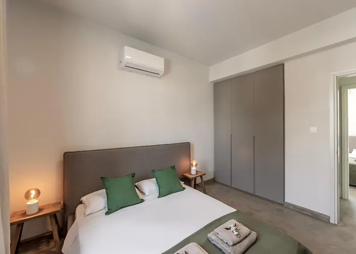 Mesogeios 4 Villa Protarász