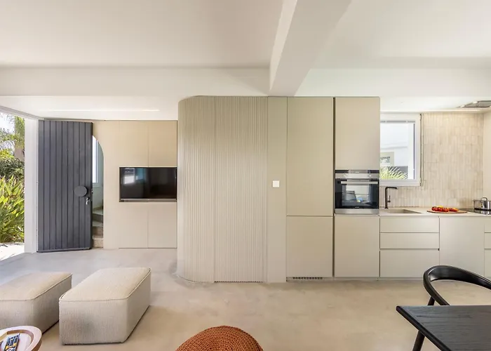 Villa Mesogeios 4 Protarász